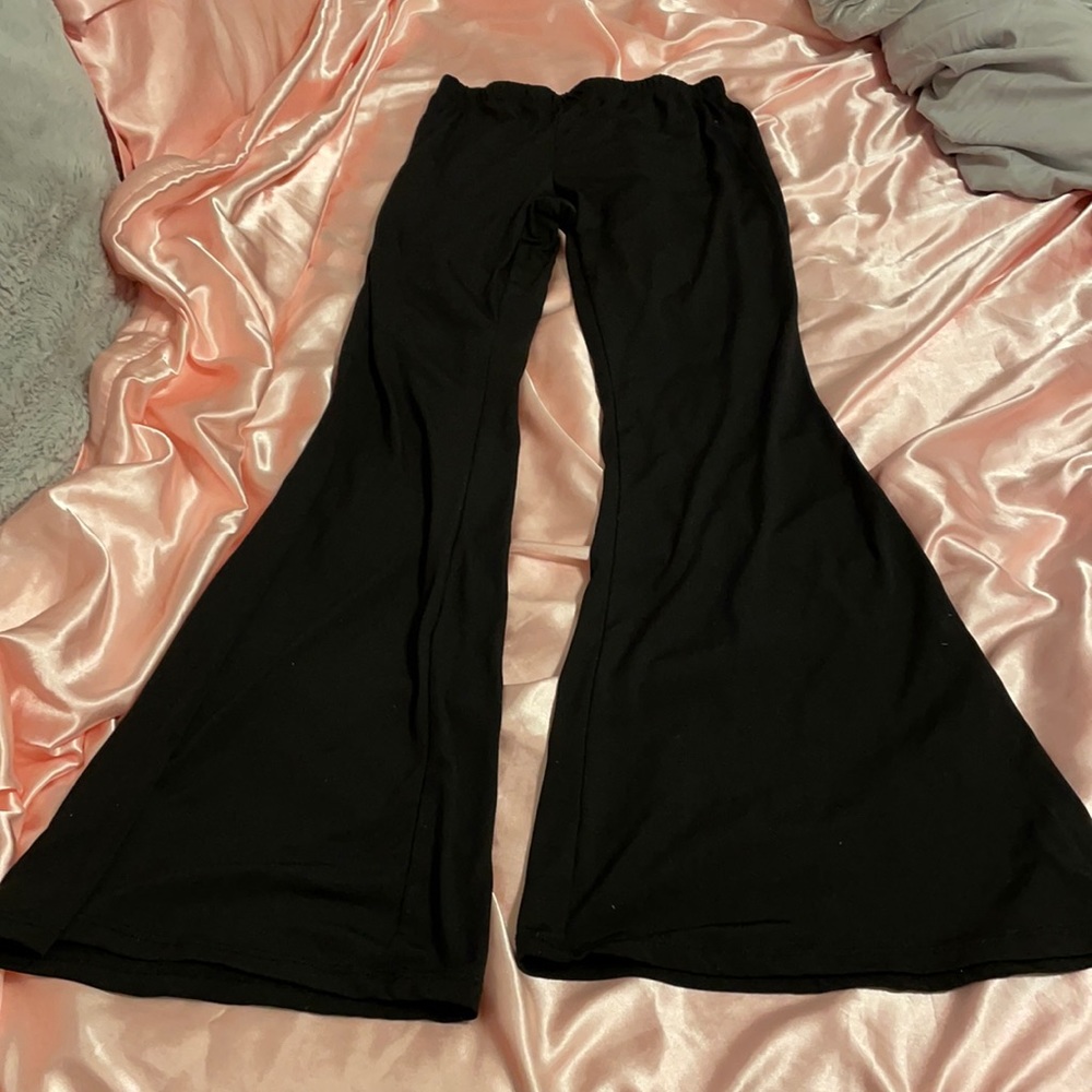 Forever 21 black flare pants size small